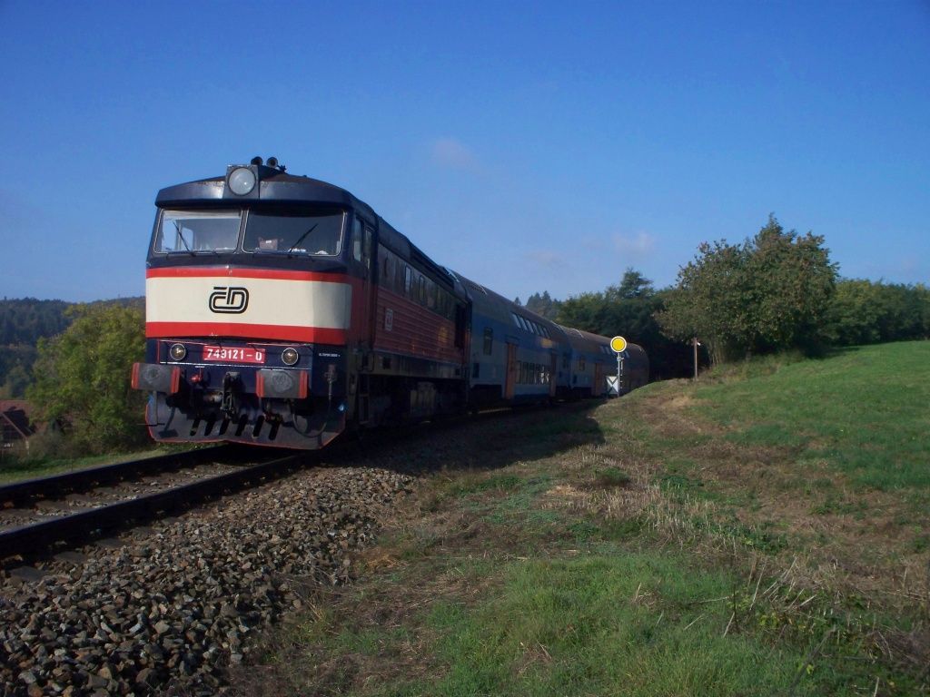 749 121-0 J�lov� - Kamenn� P��voz (12.10.2014) - Os 9057