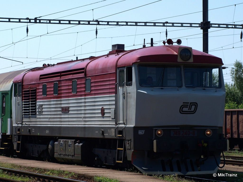 749 240-8 / ���enice
