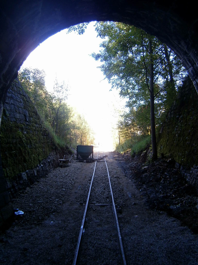 pohled z tunelu