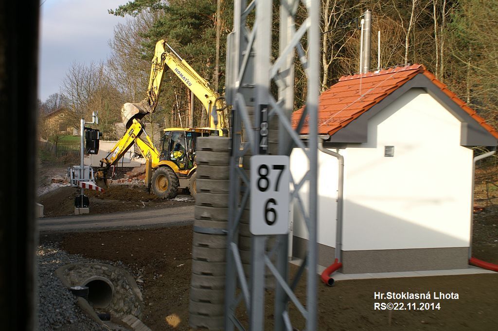 Demolice hradla Stakolasn� Lhota 22.11.14