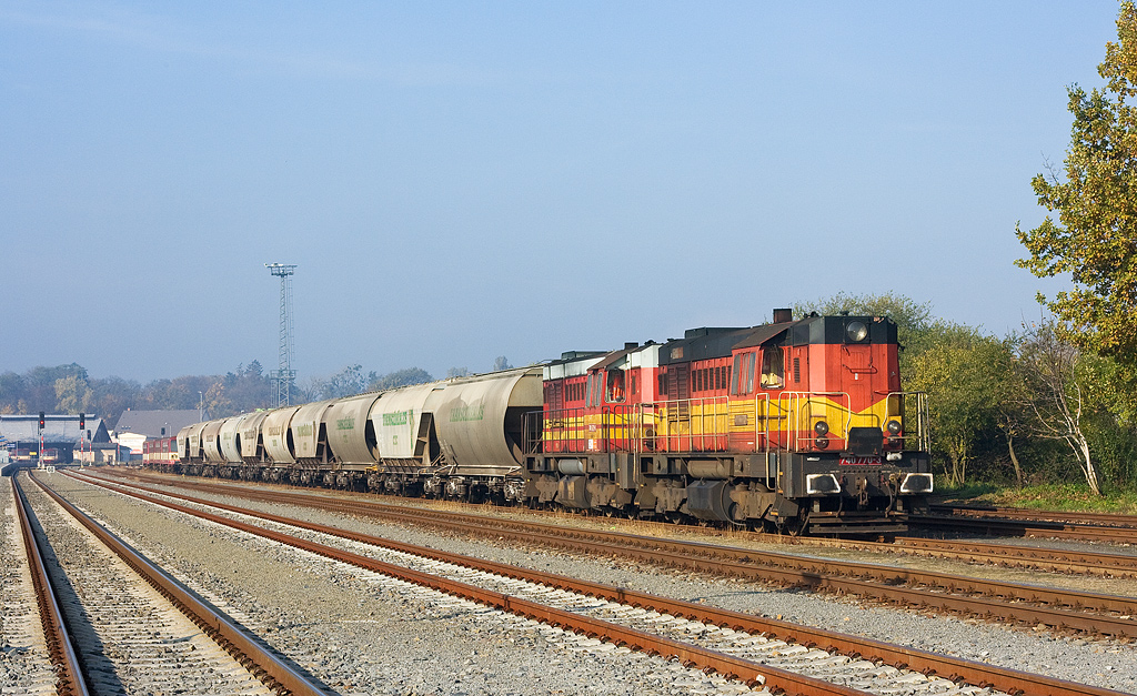 740 770-3 + 740 621-8  BF Logistik, 29.10.2010, Krom