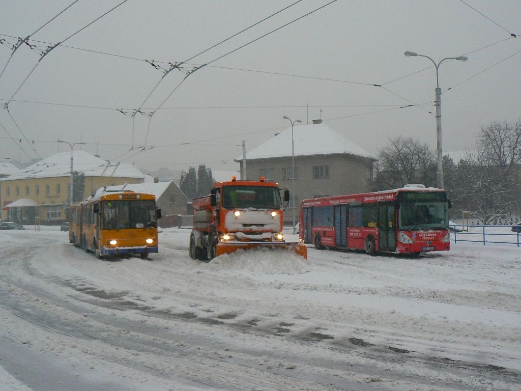 i konkurence se sna�ila