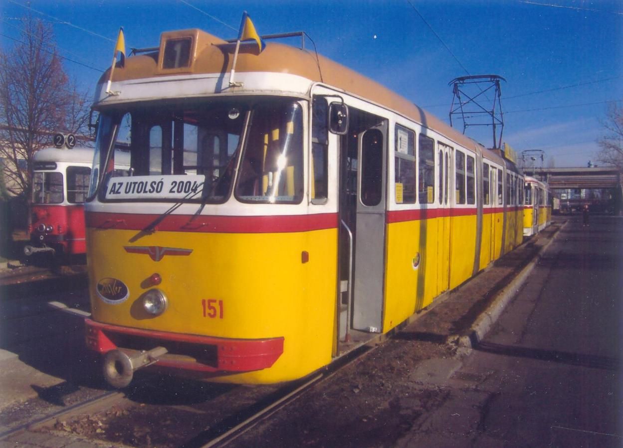 FVV HCS-10a 151 �ek� po 31 letech smutn� lou�en� (23.11.2004)