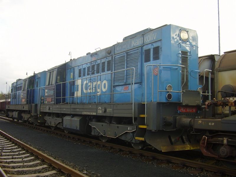 742 Rakovn�k