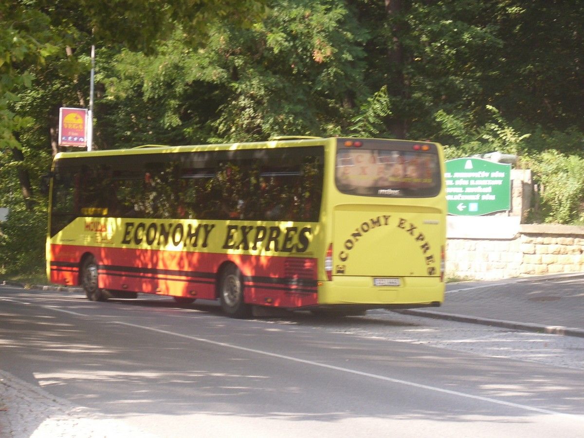 Crossway 12M