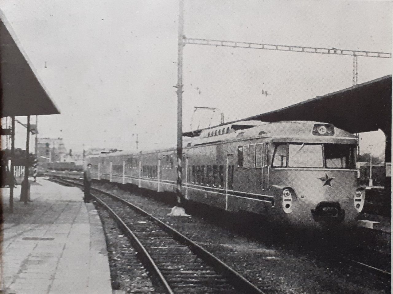 EM475.1 asi v Poanech (?) - elezni 4/1965