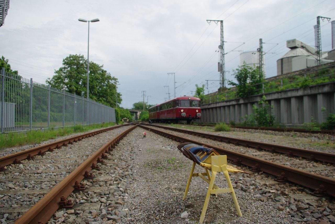 Norimberg; tra 5954, o pr set metr dl je rozestavn propojen na osobn depo DB