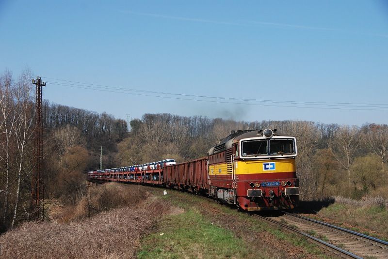 750.163, MB Neuberk, vlak 64407, 3.4.2009 (foto: Vla Musil)