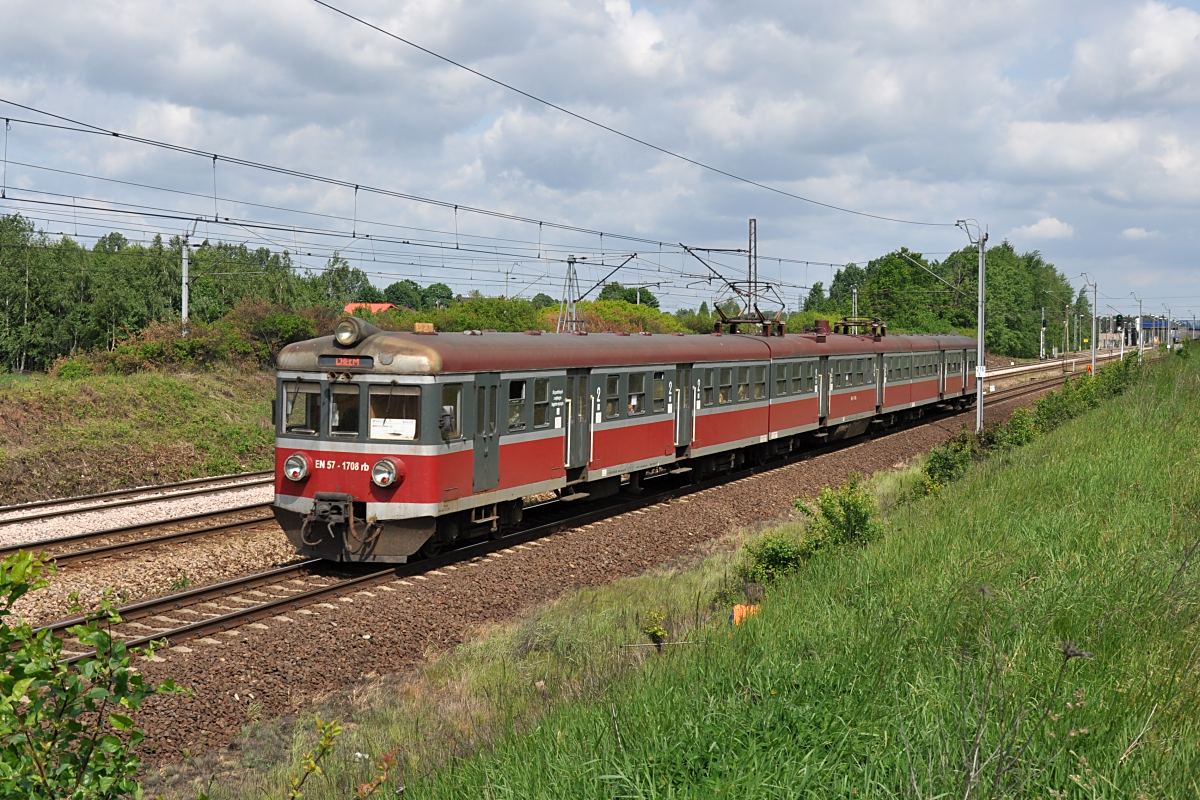 EN57-1708 Myszk�w Mrzygl�d 30.5.2012