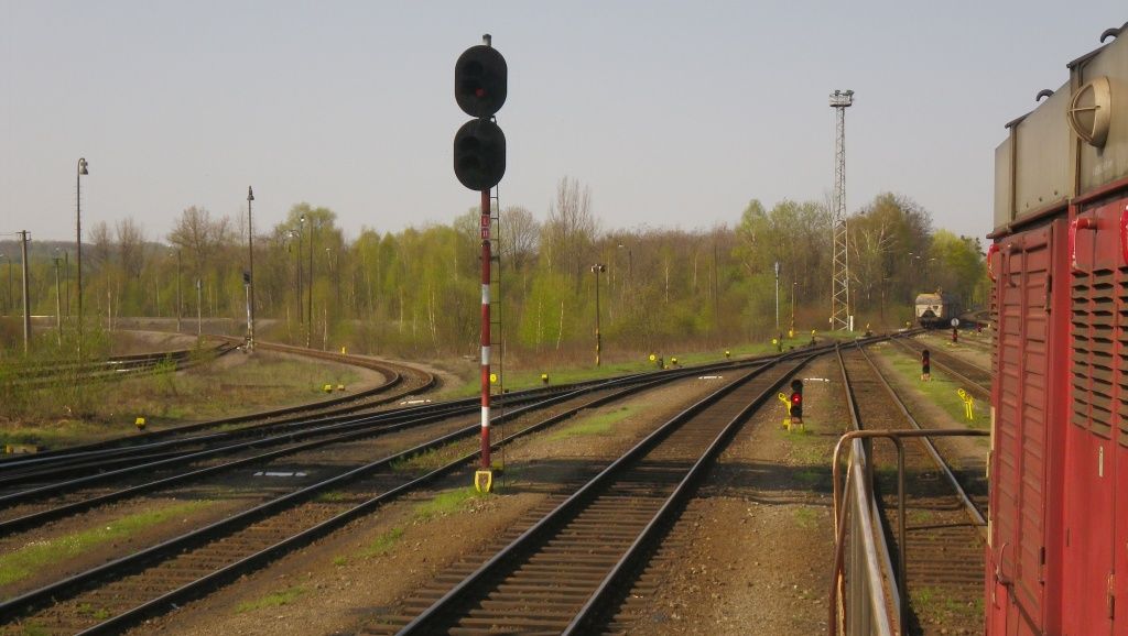 tot� vlevo