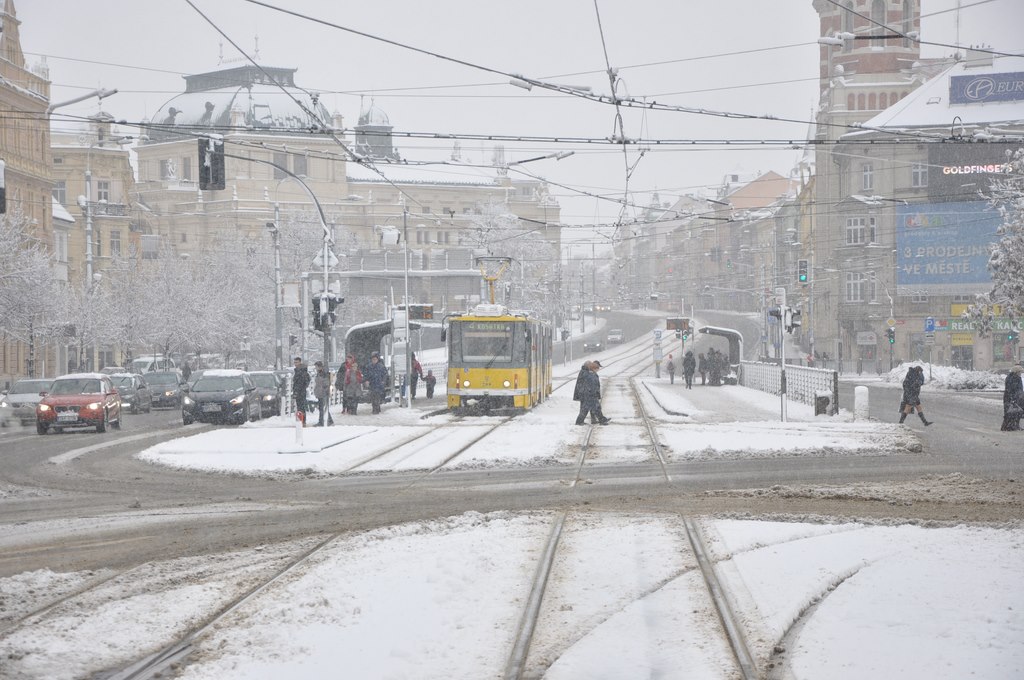 Zimn Sady Ptatictnk s tramvaj KT8, Plze, 3.2.2019