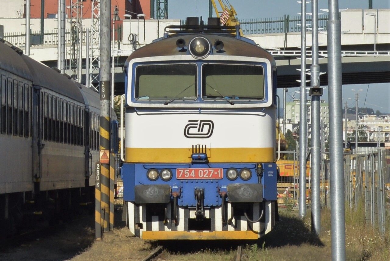 754 027 v Plzni 27.8.2016