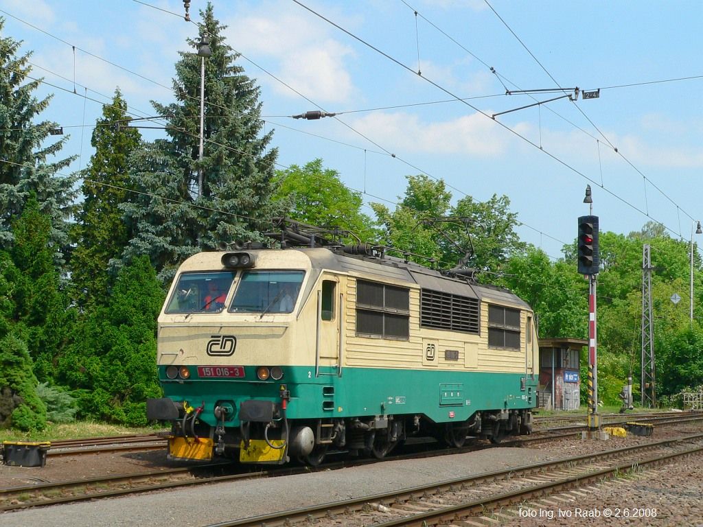 151.016 Hranice m�sto