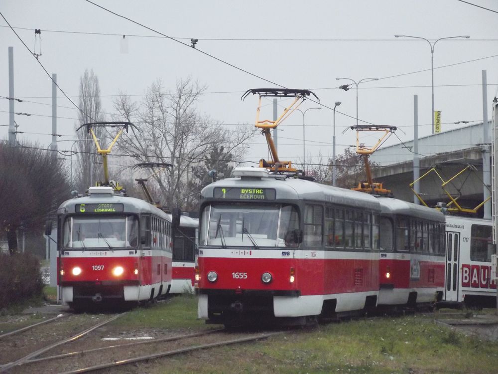 pohled na mimo��dn� ru�nou smy�ku v Kr.Poli o v�kendu