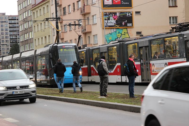 Tramvajov zastvka Slavia