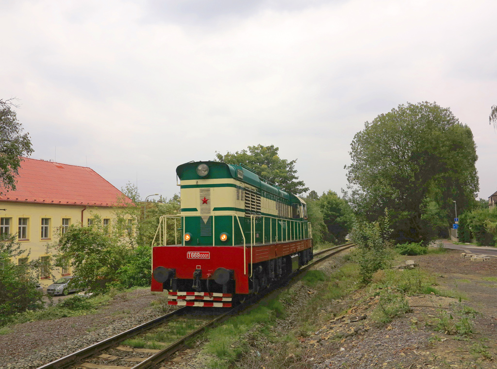 T669.0001 ped Prahou-Veleslavnem na sv cest na setkn do Lun, 11.9.2014