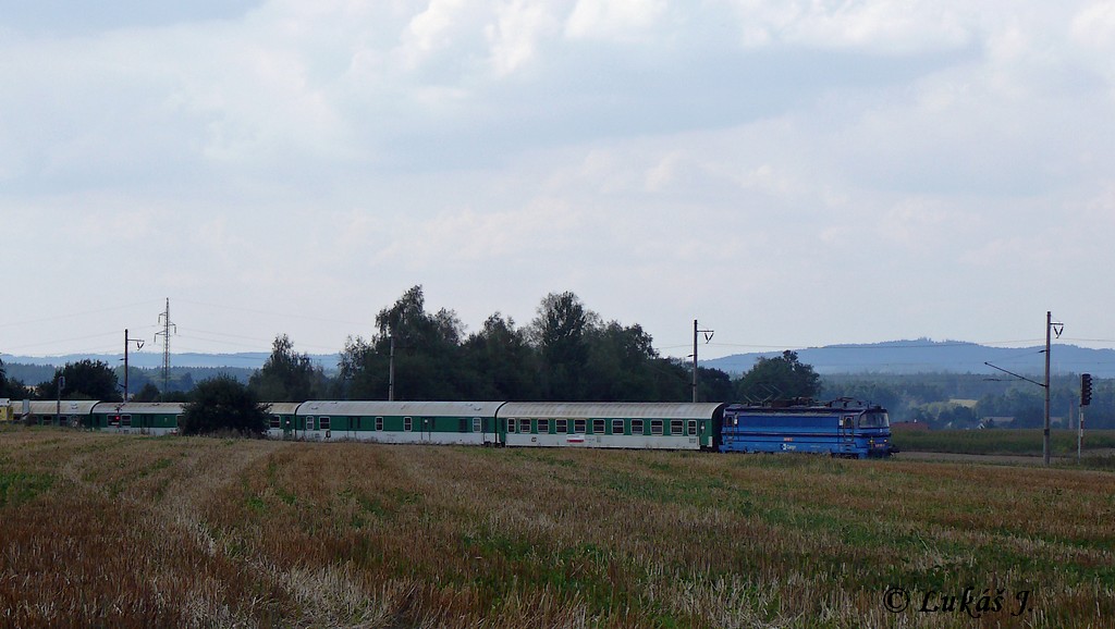 240 106-5 s R 661, Jarošov nad Nežárkou, 28.8.2008