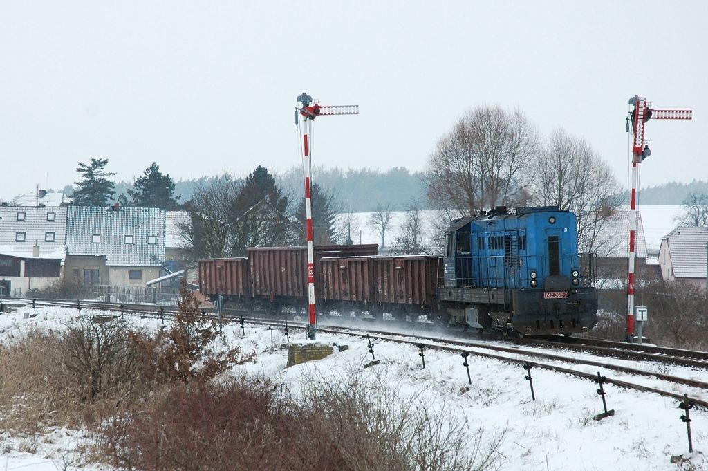742362-Mn85363 odjezd z Krup�