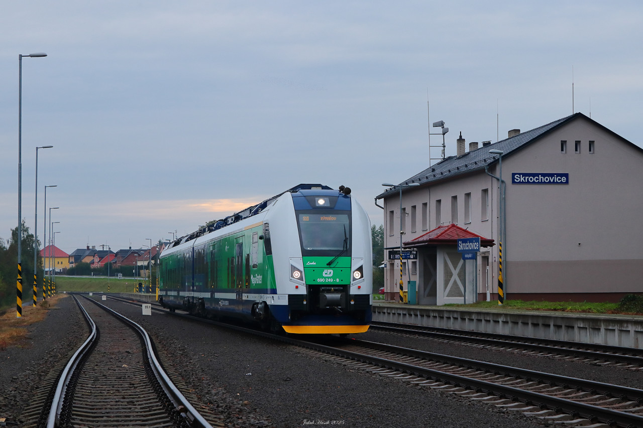 690.249 �D, Skrochovice, Os 3516 [Opava v�chod - Krnov], 27. 9. 2025