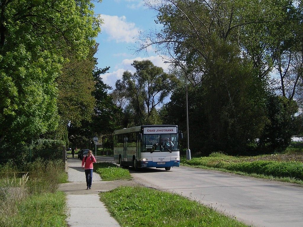 �ihovice, �kola