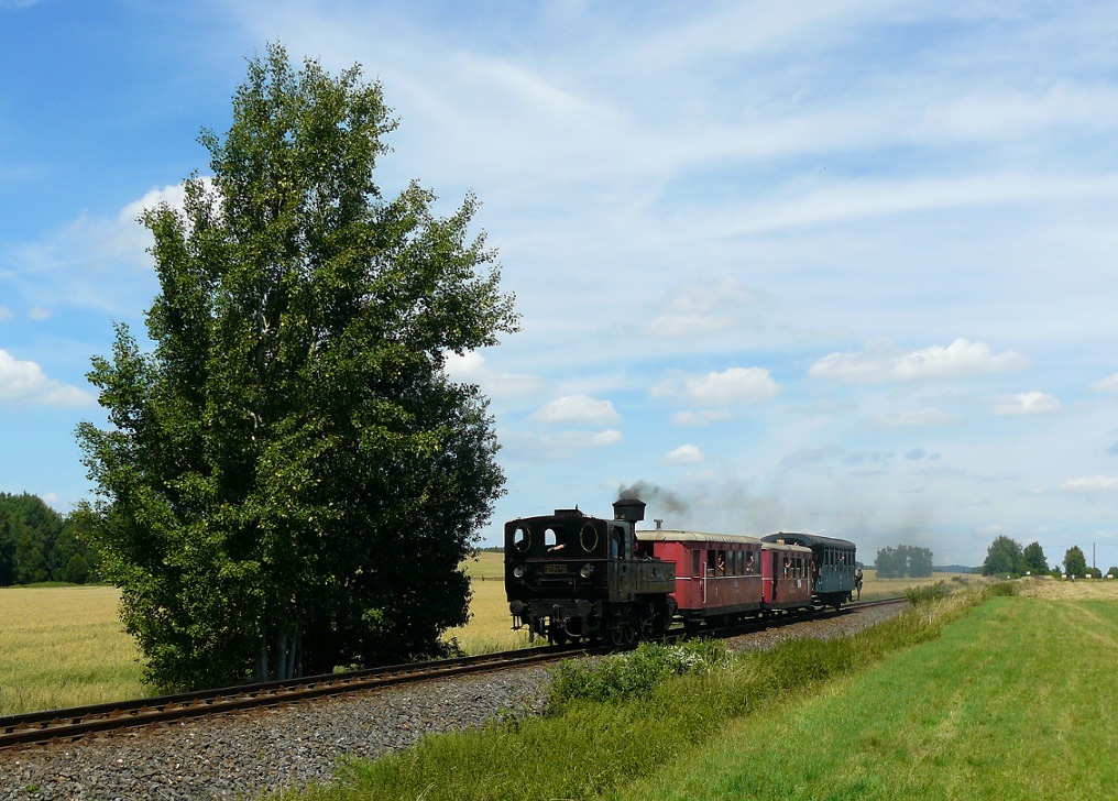 310.072 na druh�m zvl. vlaku se bl�� do zast�vky Konstantinovy L�zn�