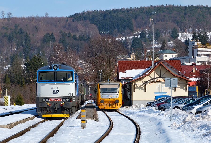 750.710+914.132-Luha�ovice