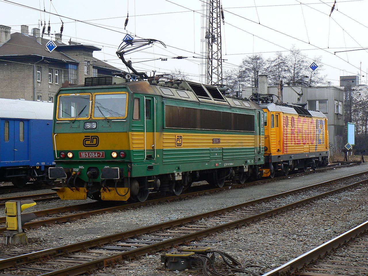 dle n�zor� by se m�ly pr�t,ale jsou celkem kamar�dsk� RJ 162116