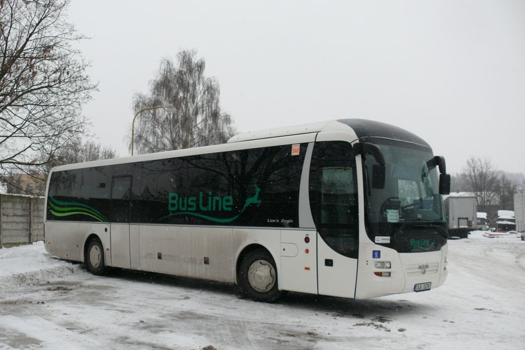 Prozat�m jedinn� autobus st�ediska Varnsdorf p�elepen� do loga BusLine