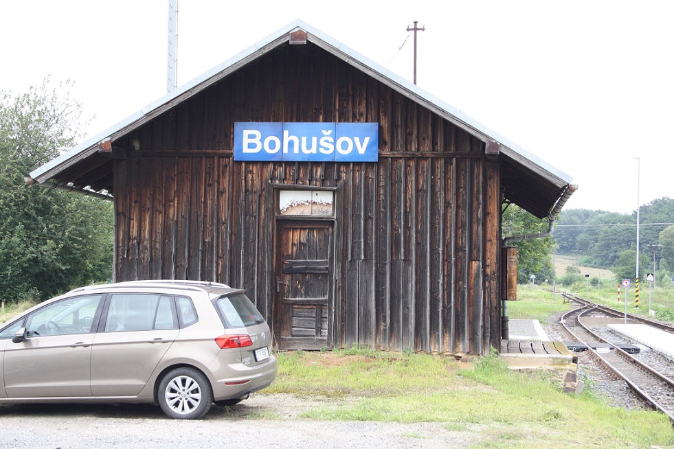 Bohuov jako vchodit turistickch a cyklo tras v Osoblaskm vbku - tady by mohlo bt zzem?