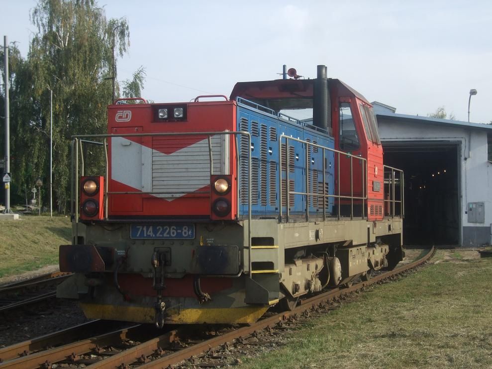 714 226-8 dnes na posunu v depu Znojmo