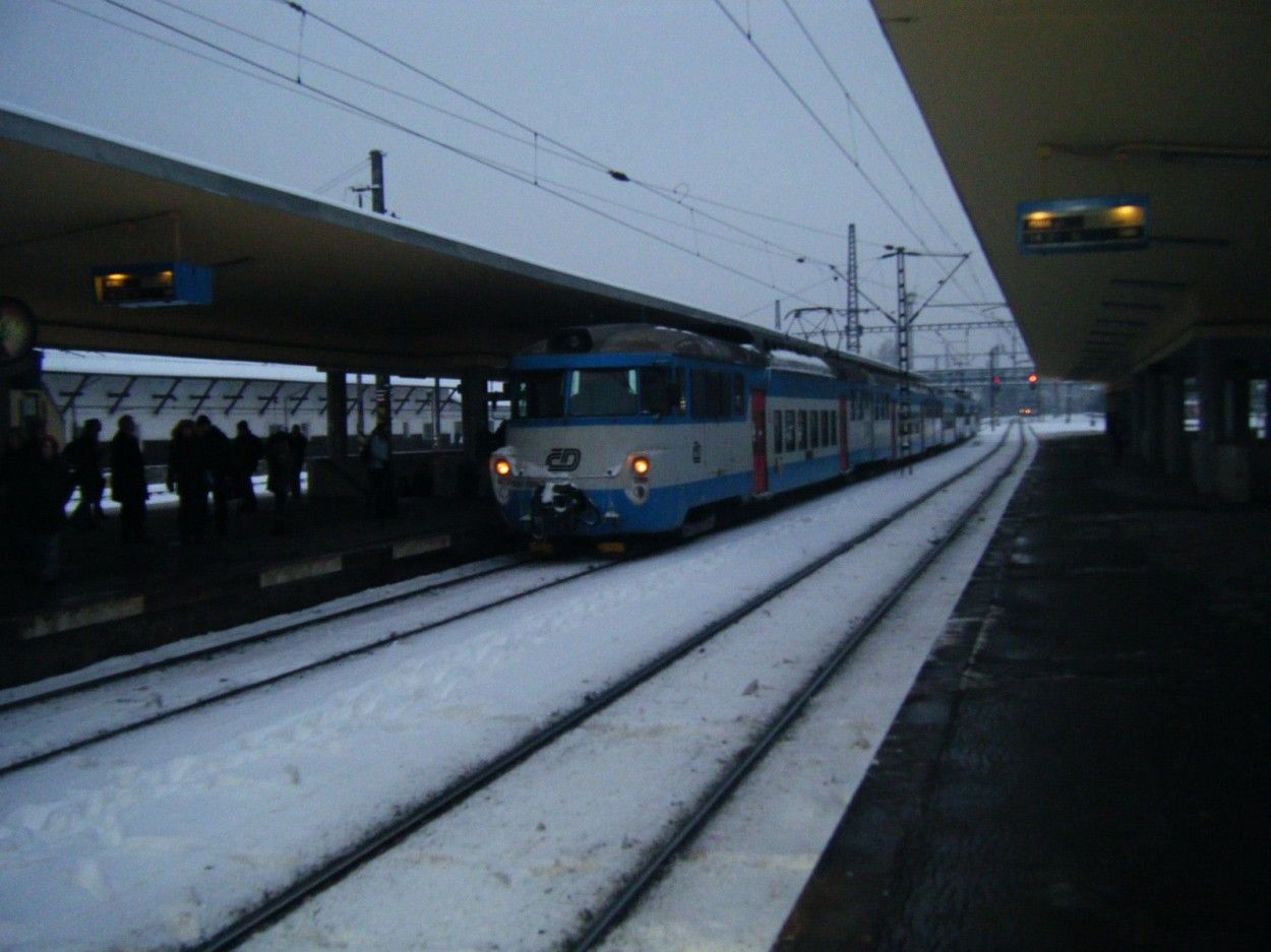abotlam na lince S7 (Praha-Beroun) 23.ledna 2010
