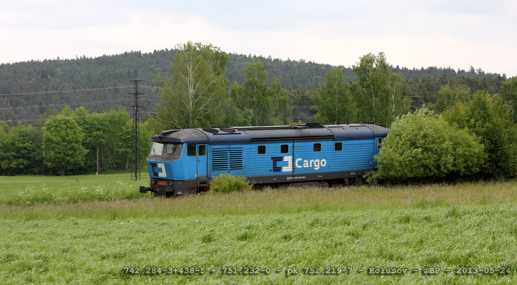 751.219-7 na postrku - skoro mi ujela :-)