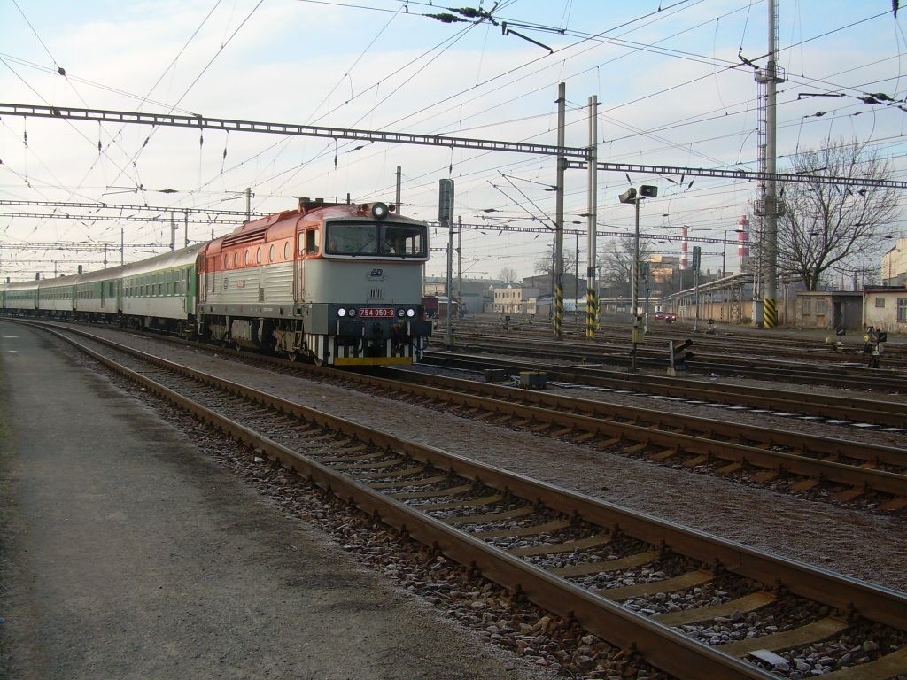 754.050