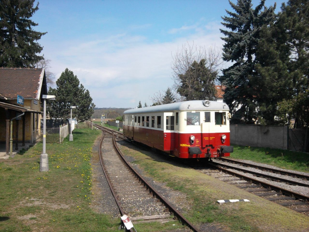 Budyn� nad Oh��