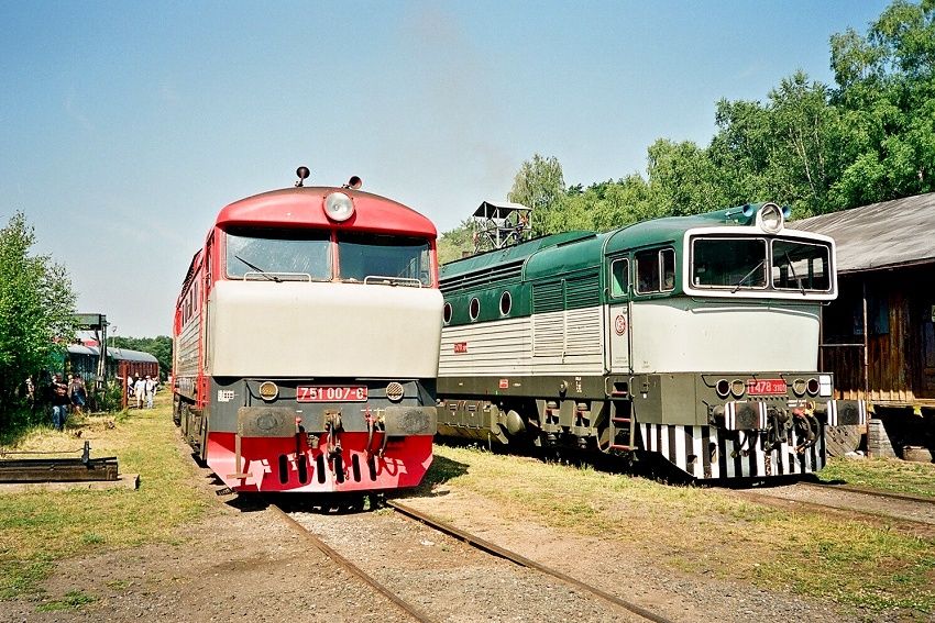 751.007,753.101 Lu�n� u Rakovn�ka 27.4.03