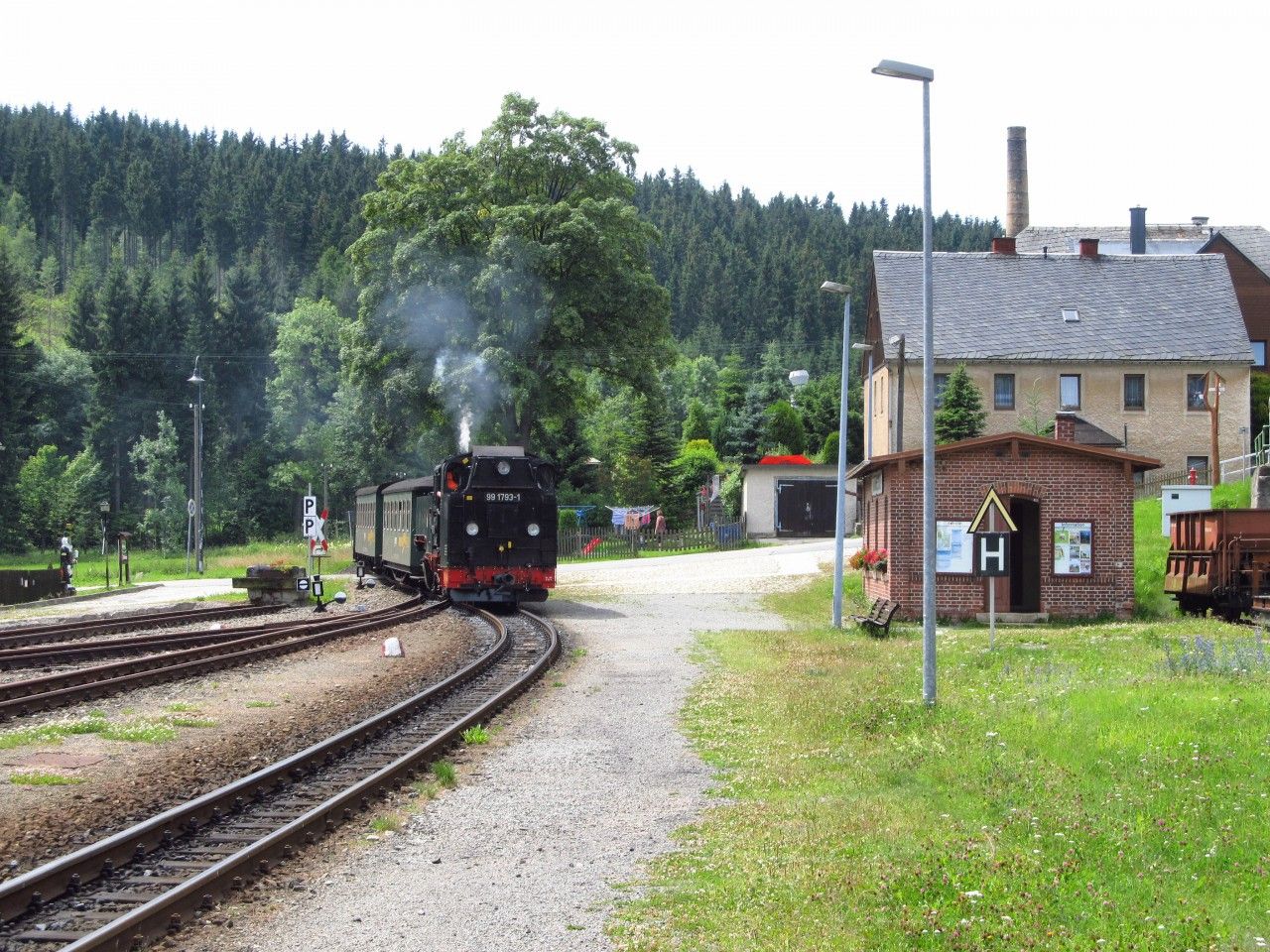 Z . Hamr jsem peel na ndra Hammerunterwiesenthal, kde jsem zdokumentoval parn vlak