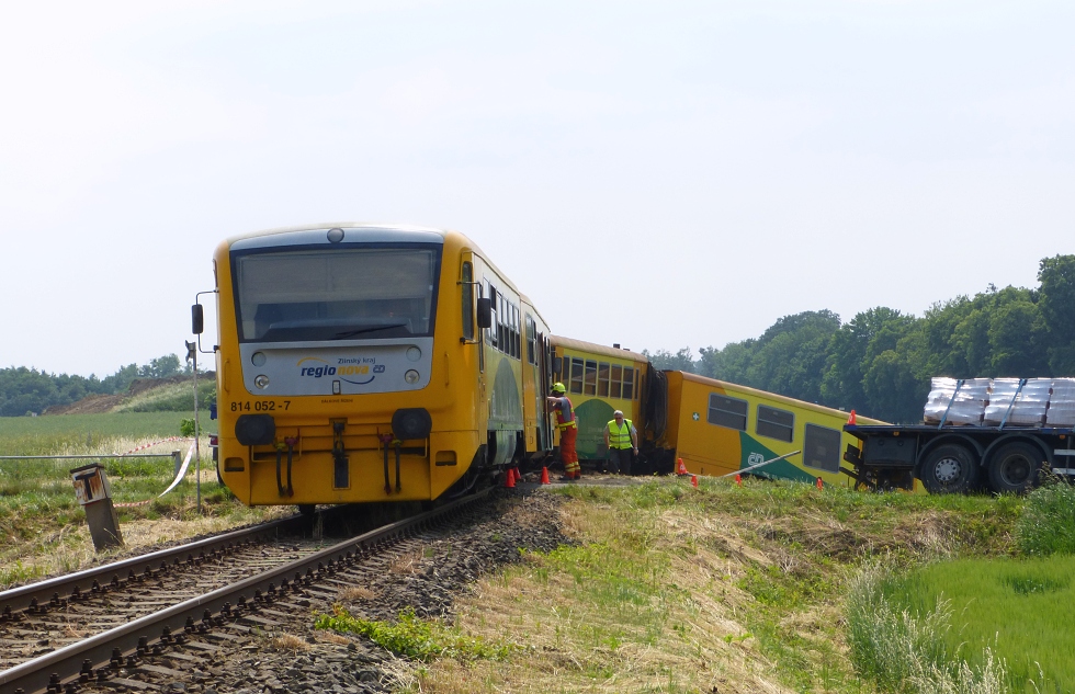 814 052-7 Dobrotice-Hole�ov&copy;(9.6.2015,foto-Ale� Kr�ka)