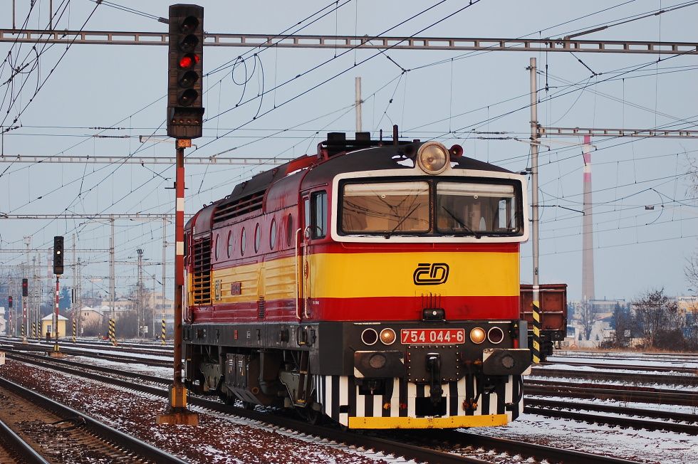 754.044 naj�d� na R 707