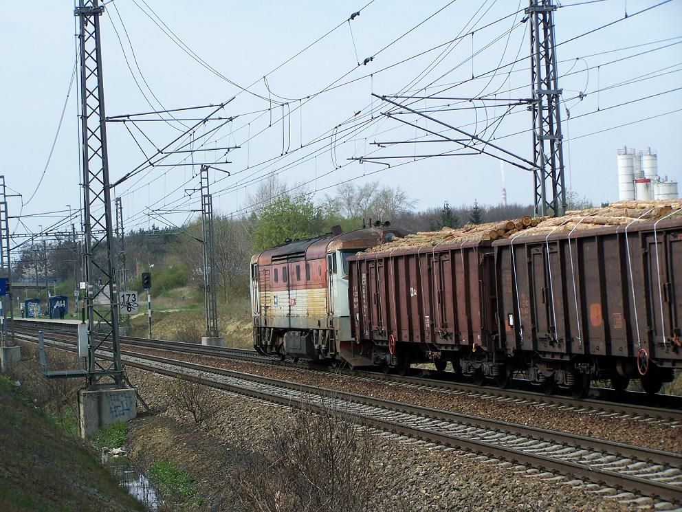 751.148mn z Dob��e z d�vodu v�luky mezi Vran�m n. Vltavou a Prahou odklonem po tr.221 - 18.4.2012.
