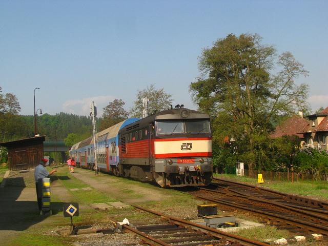 74 9 121 �st. Hv�zdonice