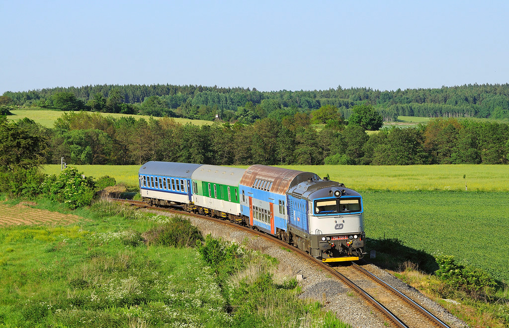 750.704, R1252(+69min) Ostrov u Tochovic, 30.5.2011