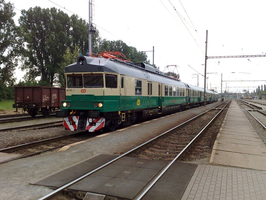 460 080/81 Prost�jov na  Os 3805