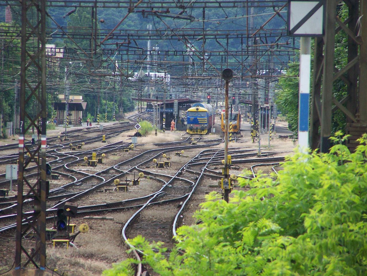 749.039 na �ele sv., �ek� na pk. v Praze Vr�ovic�ch - 22.6.2013.