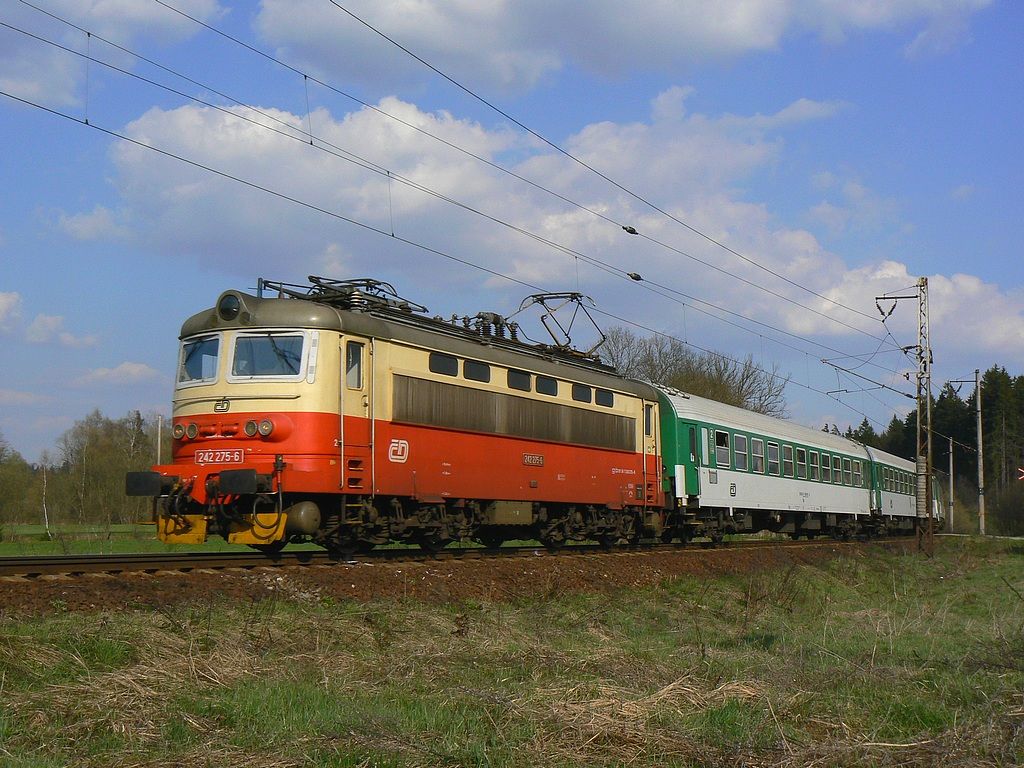 242.275 - R666