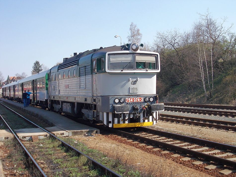 754.074 - Os 4836 - N�m욝 nad Oslavou - 18. 4. 2012