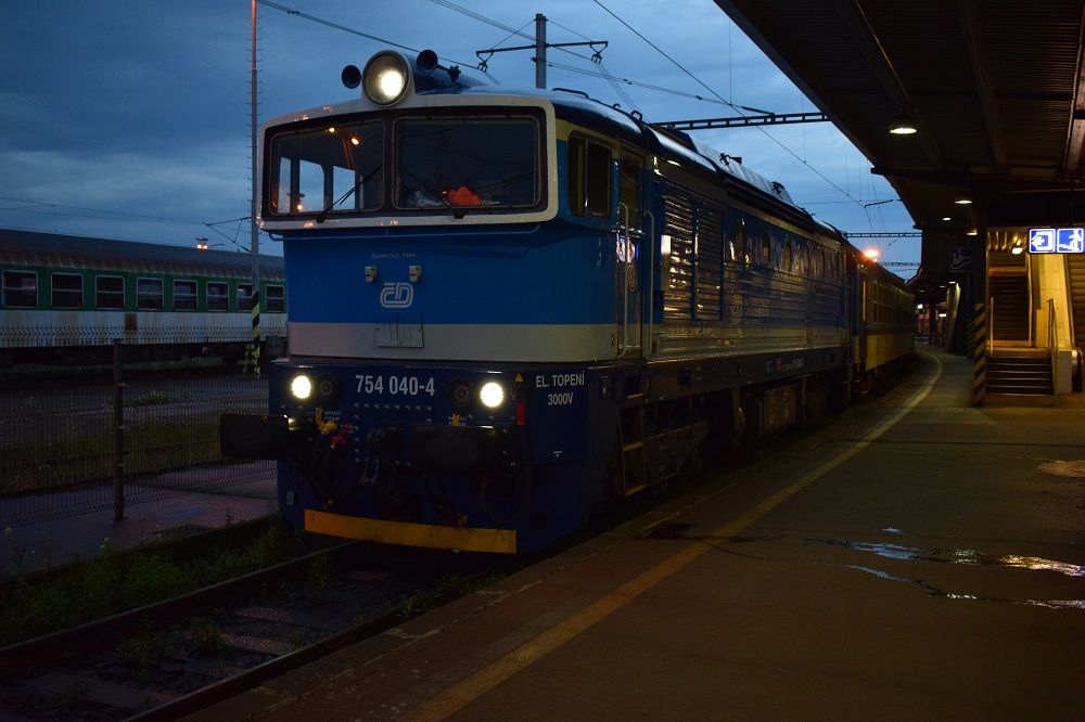 754 040-4 Os 3184 Ostrava Hl.n.13.7.2016