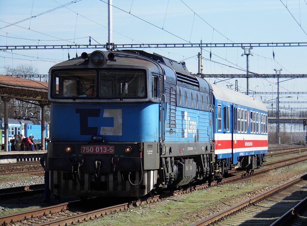 750 013 Lys nad Labem (20. 3. 2014)