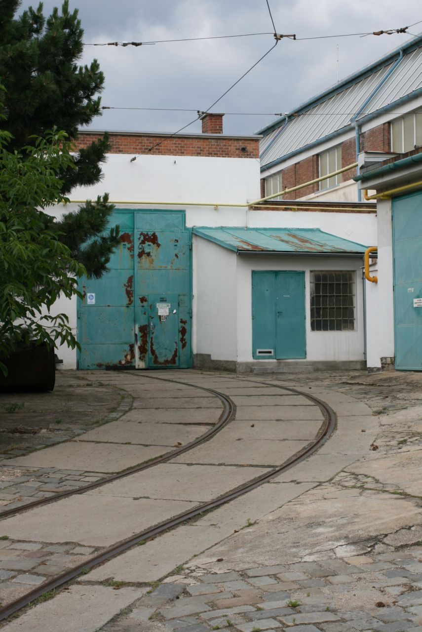 Vozovna Pis�rky