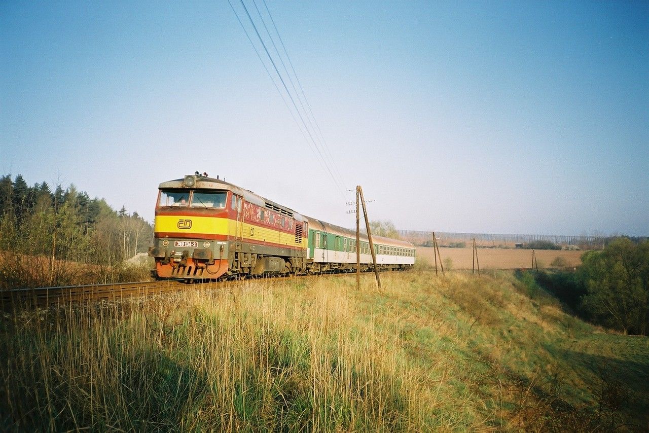 749.134 v R Bezdrev nedaleko zast. Solopysky 13.4.2007