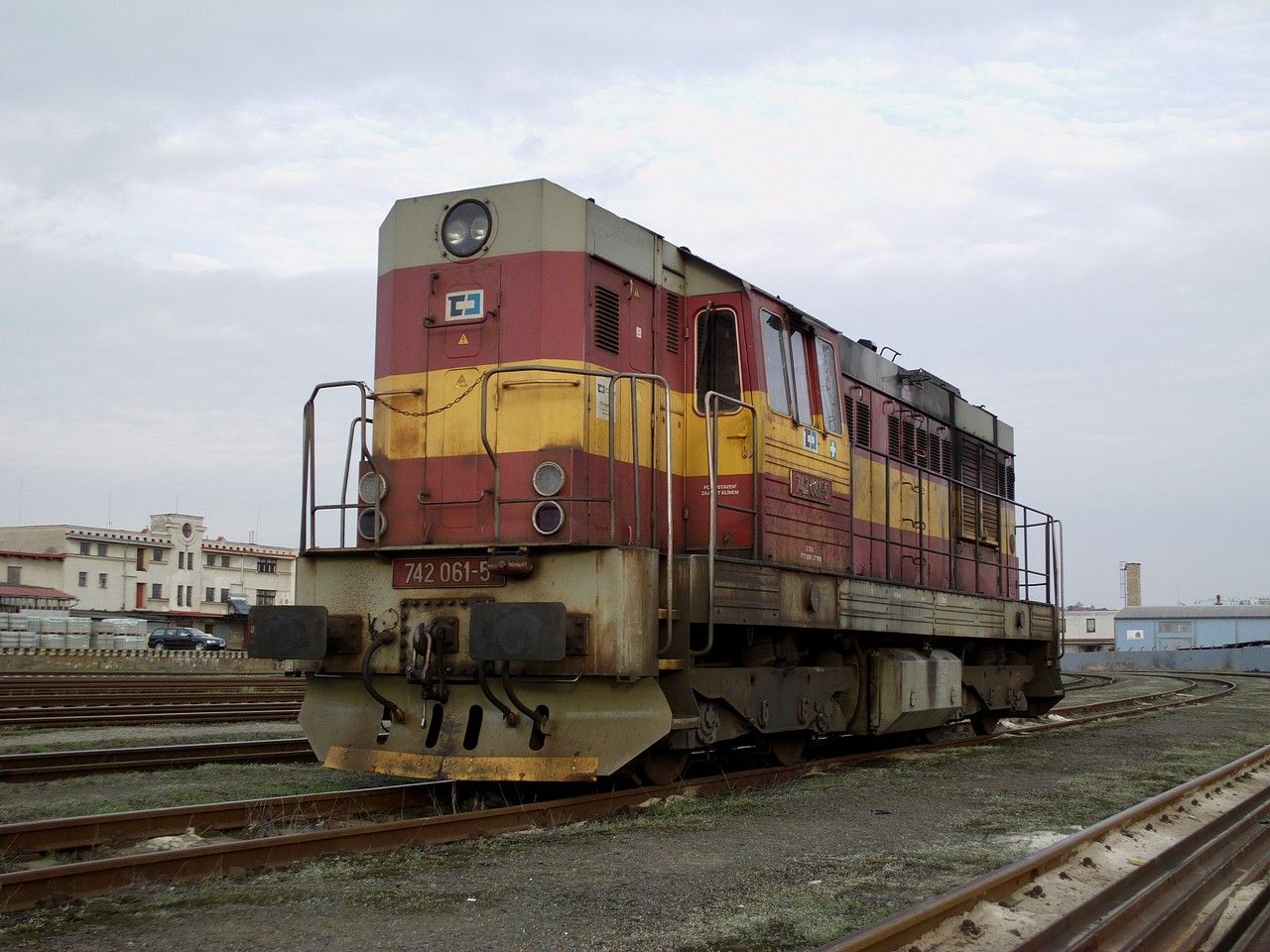 742.061 odstavena v �st. Turnov, 6.4.2011